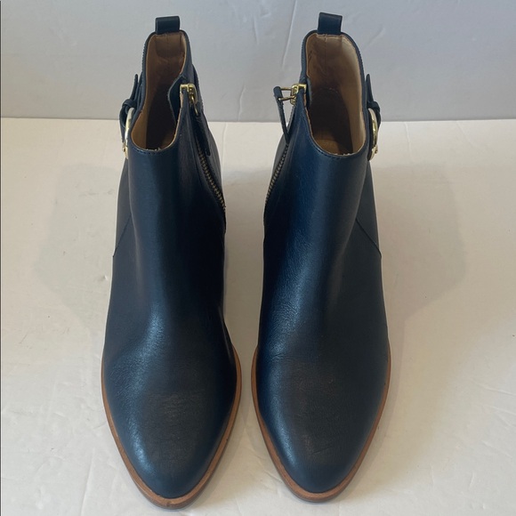 Talbots Navy Blue Leather Elegant Ankle Boots - Picture 1 of 6